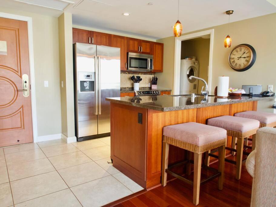 Ocean View One Bedroom At Honua Kai!! 라하이나 외부 사진